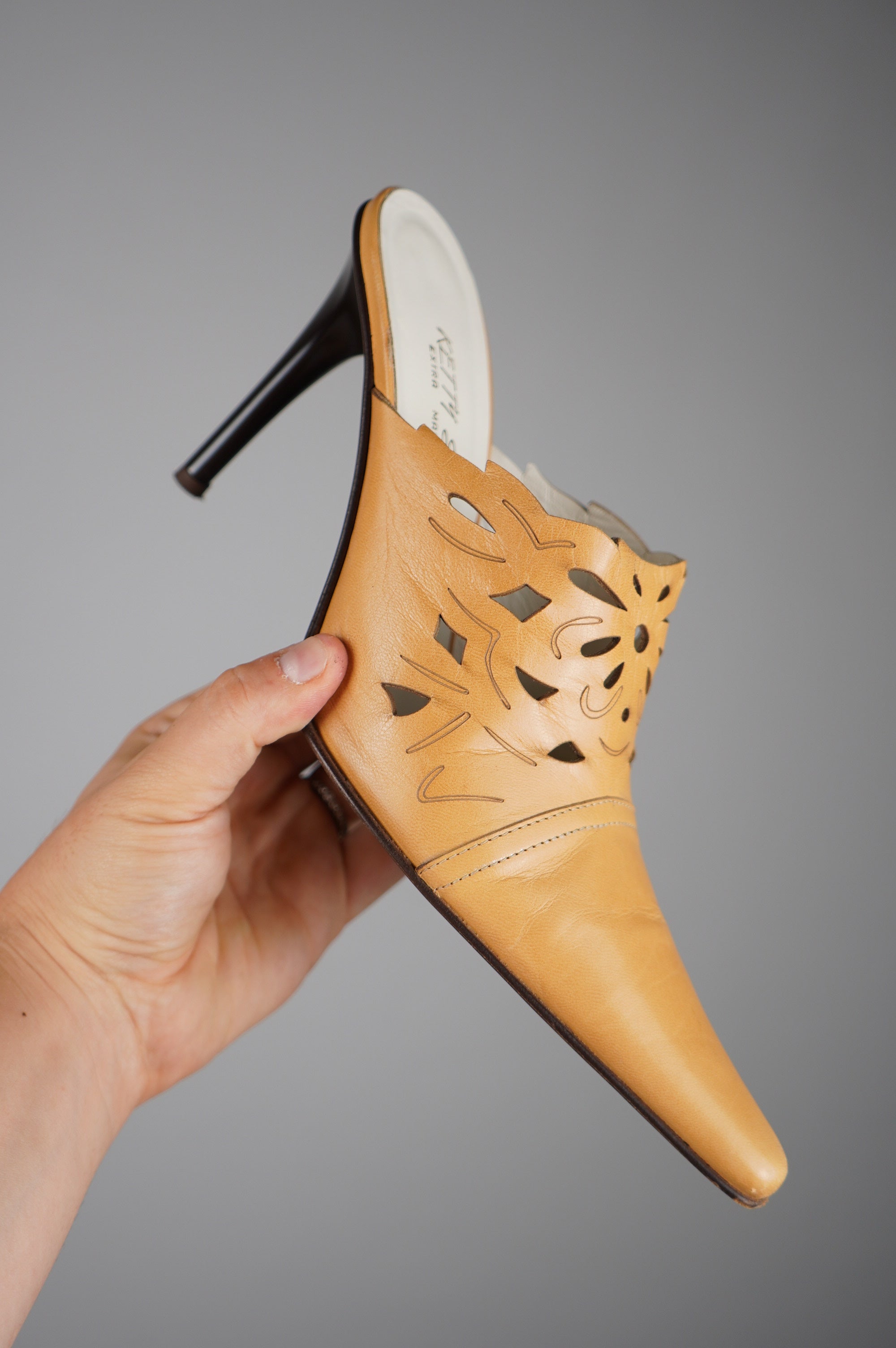Scarpe con tacco