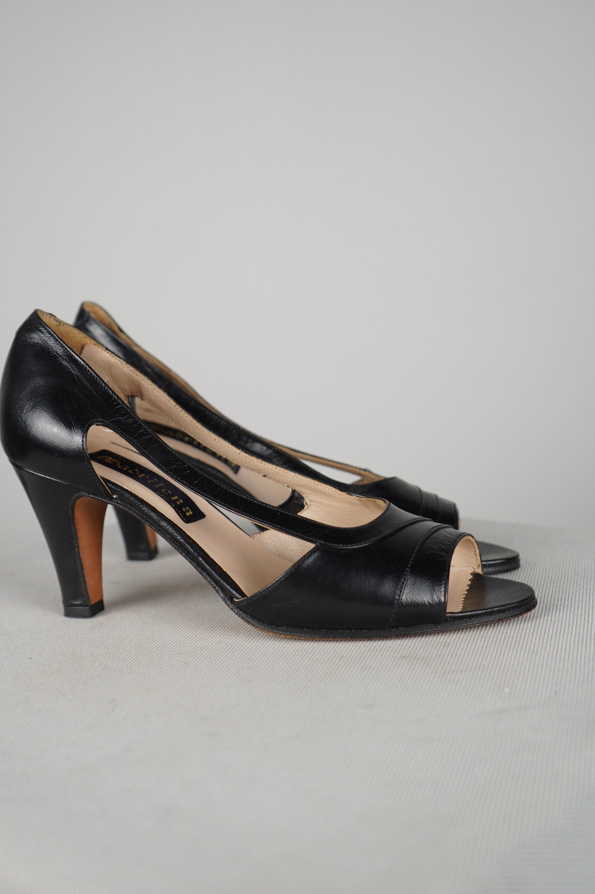 Tacchi vintage in vera pelle n 39