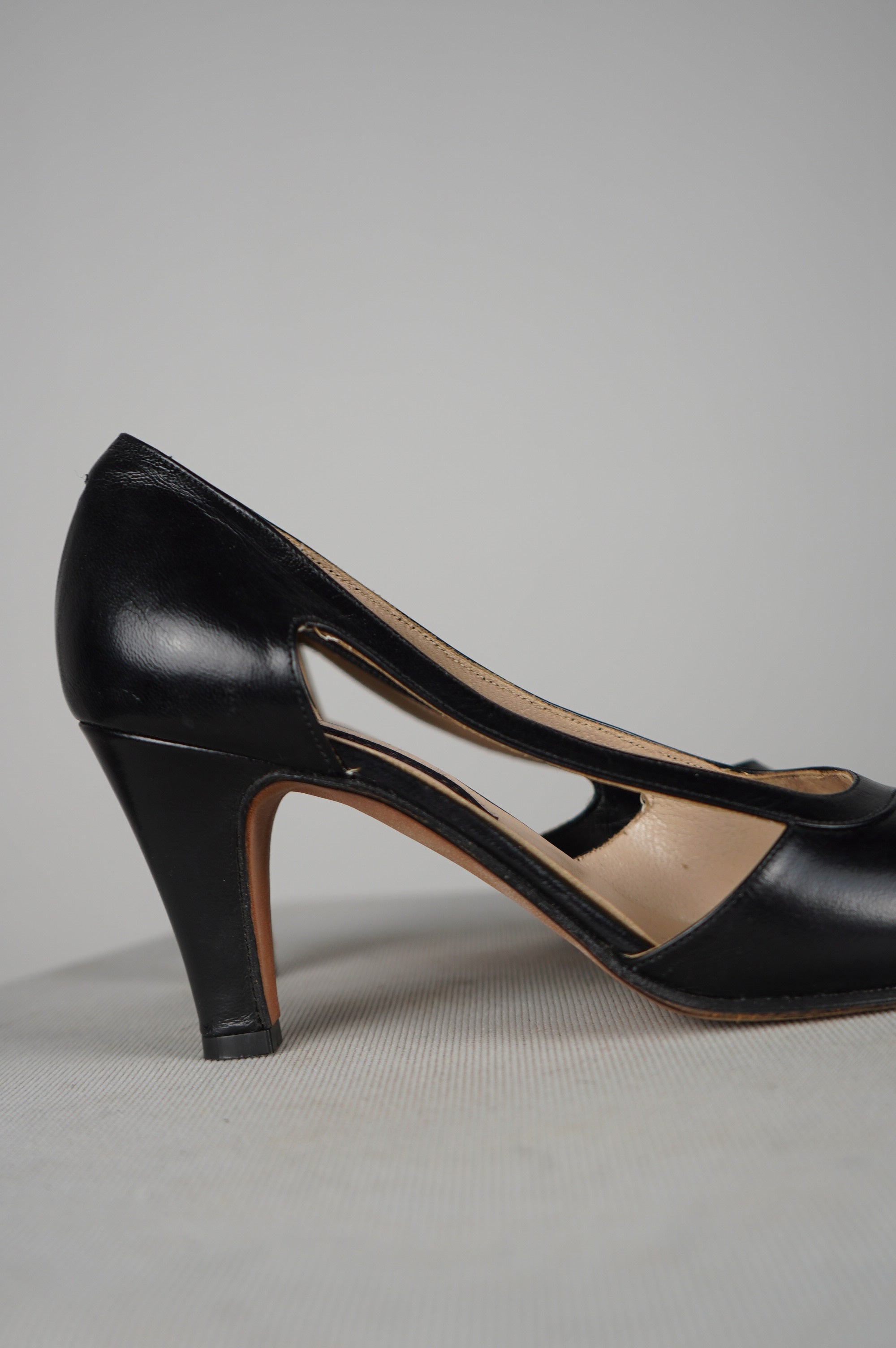 Tacchi vintage in vera pelle n 39