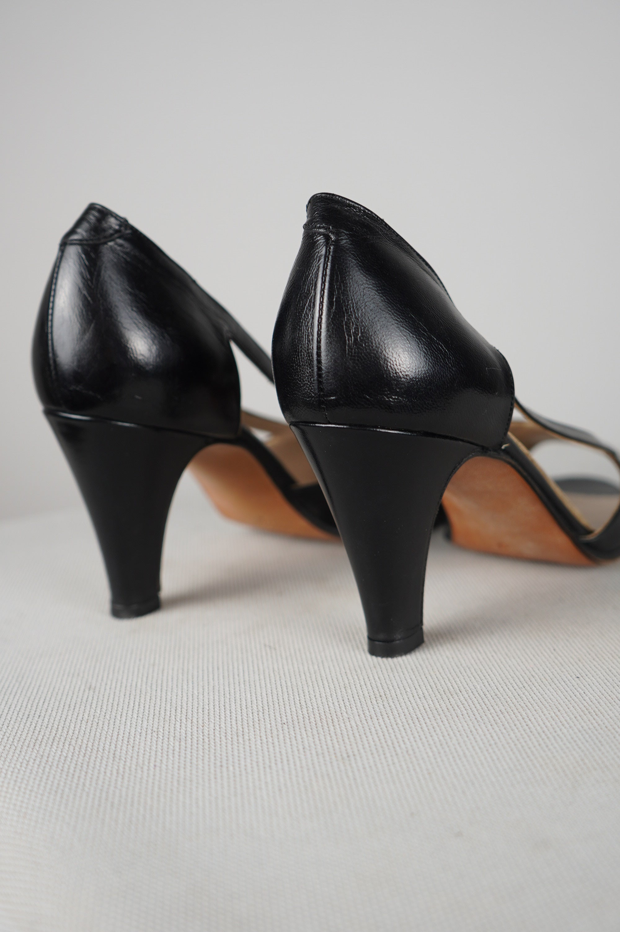 Tacchi vintage in vera pelle n 39