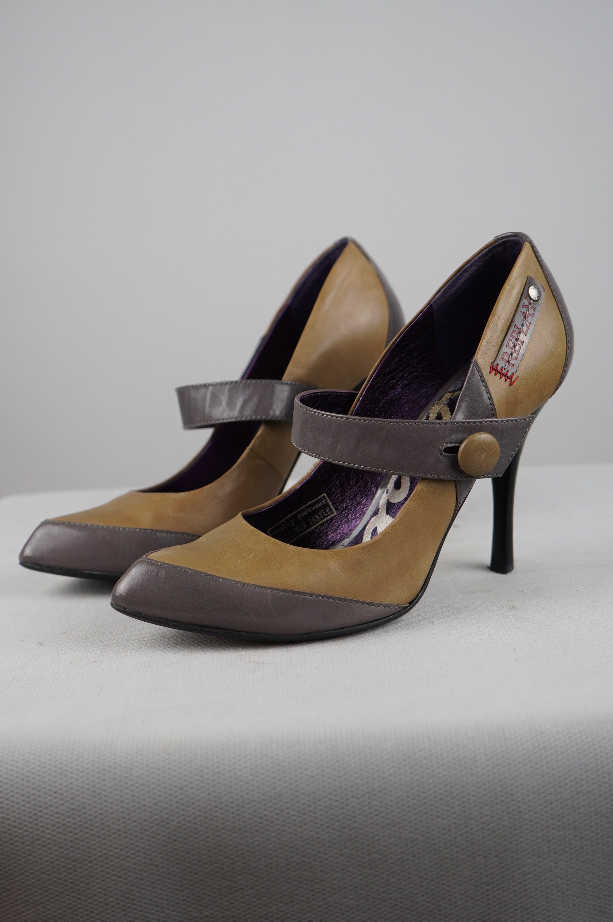 tacchi Replay vintage in vera pelle n 37