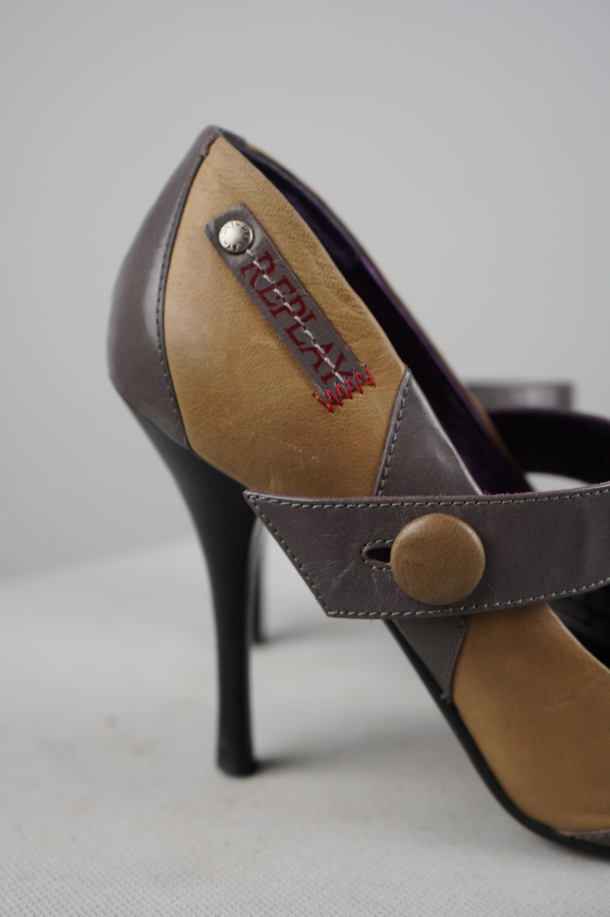 tacchi Replay vintage in vera pelle n 37