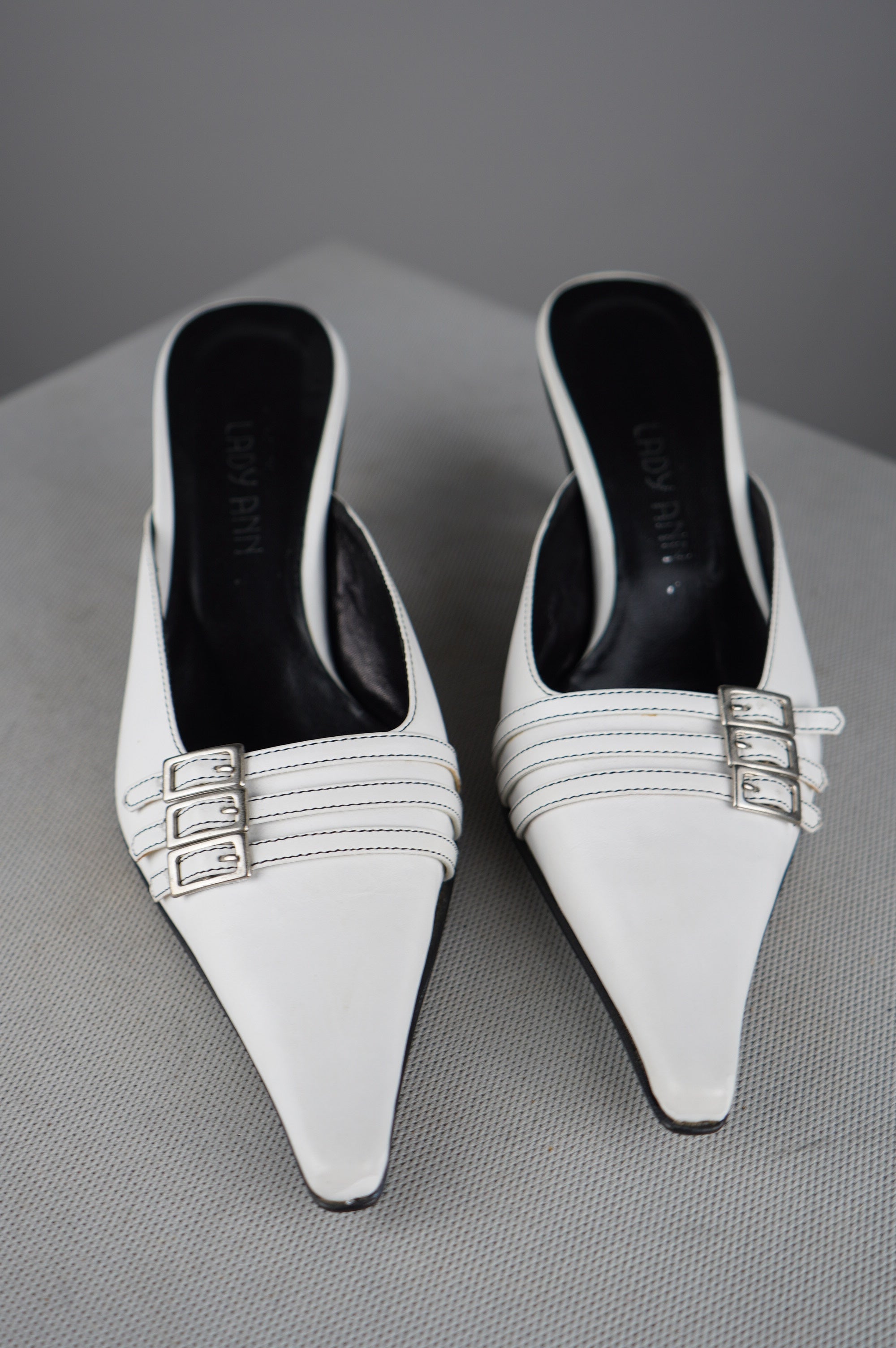 Sabot con tacco in vera pelle vintage