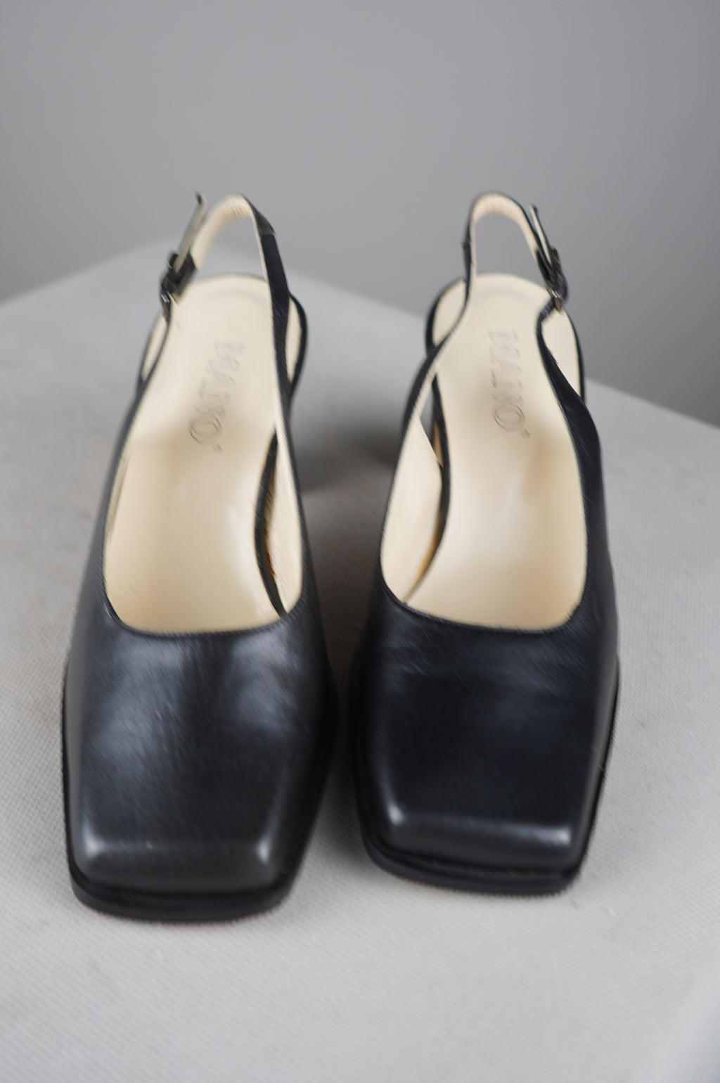 Slingback vintage in vera pelle