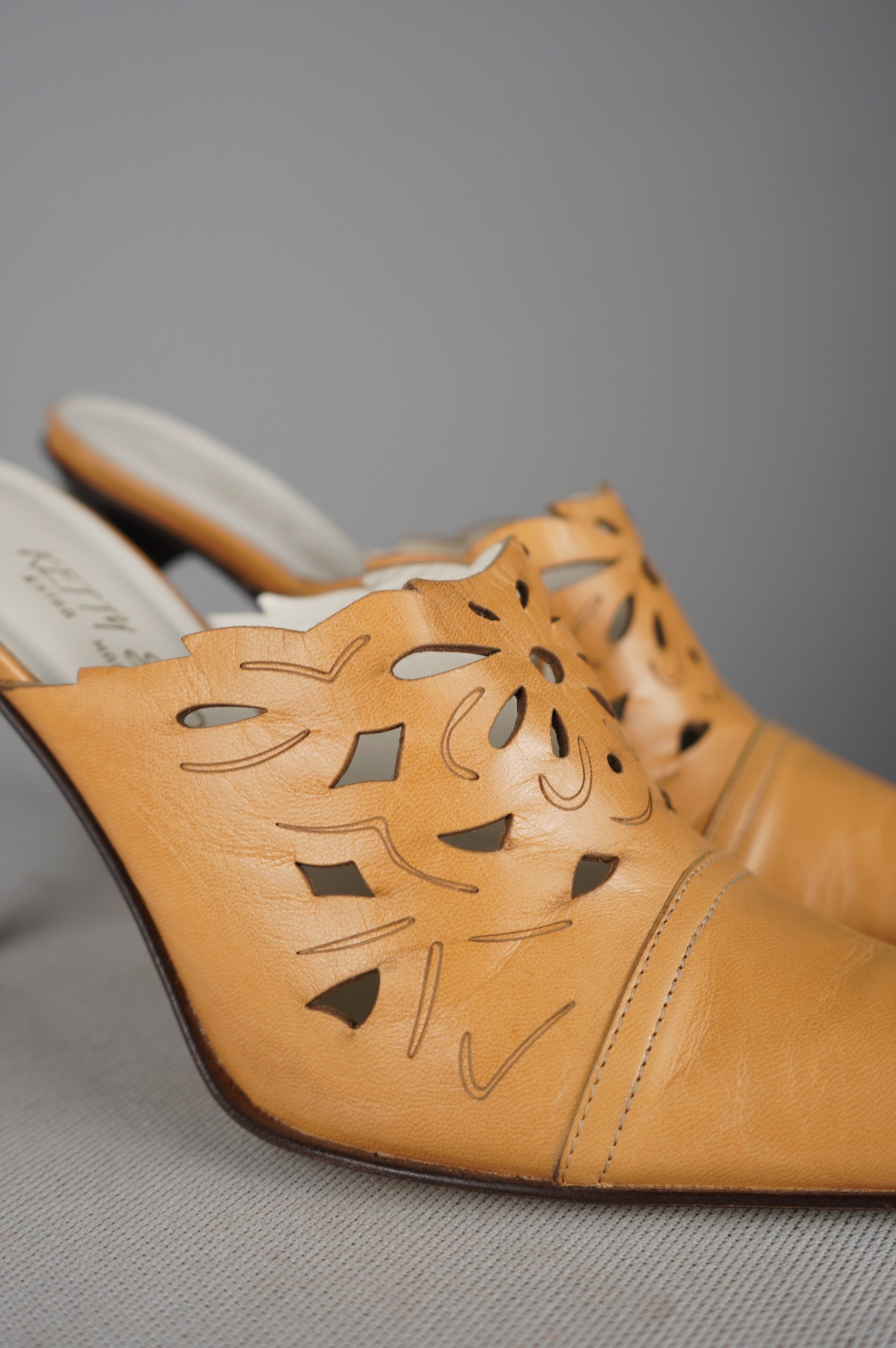 Sabot vintage in vera pelle