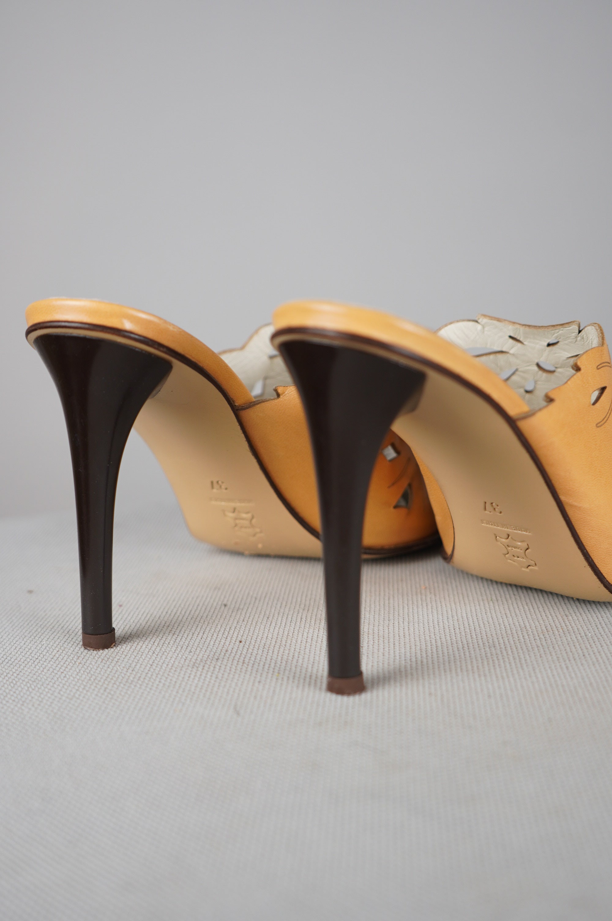 Sabot vintage in vera pelle