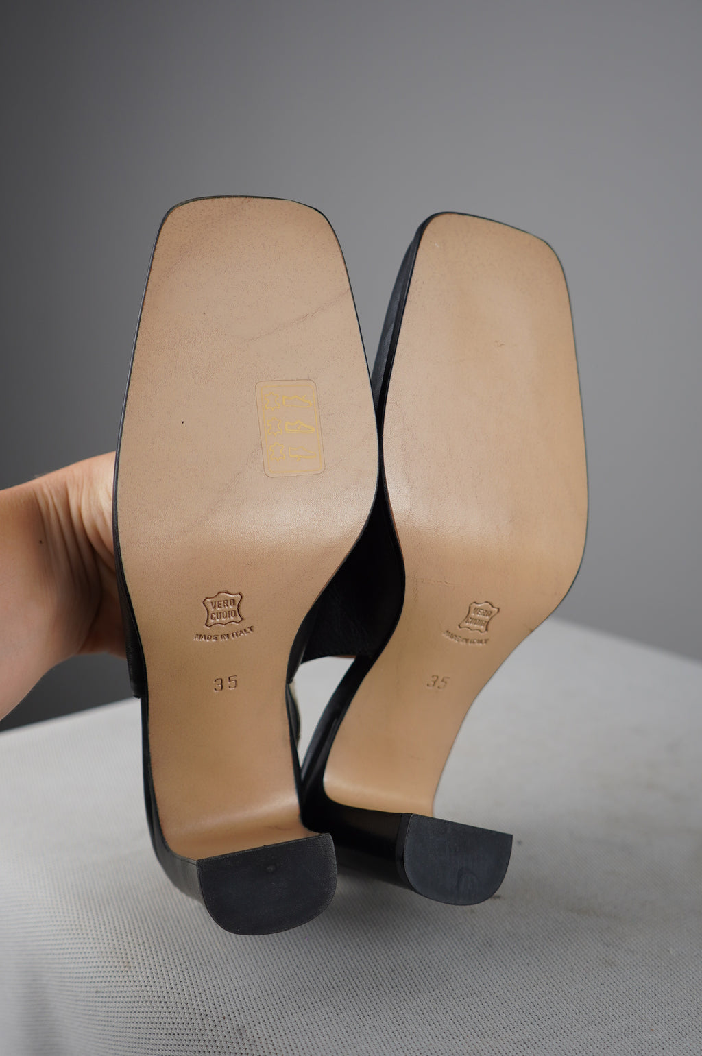Slingback vintage in vera pelle