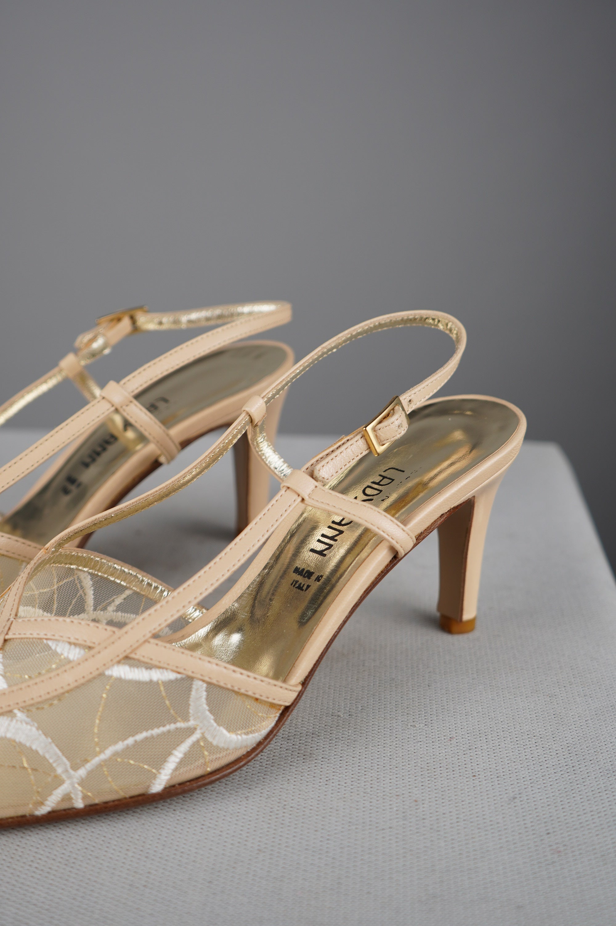 Slingback vintage in vera pelle