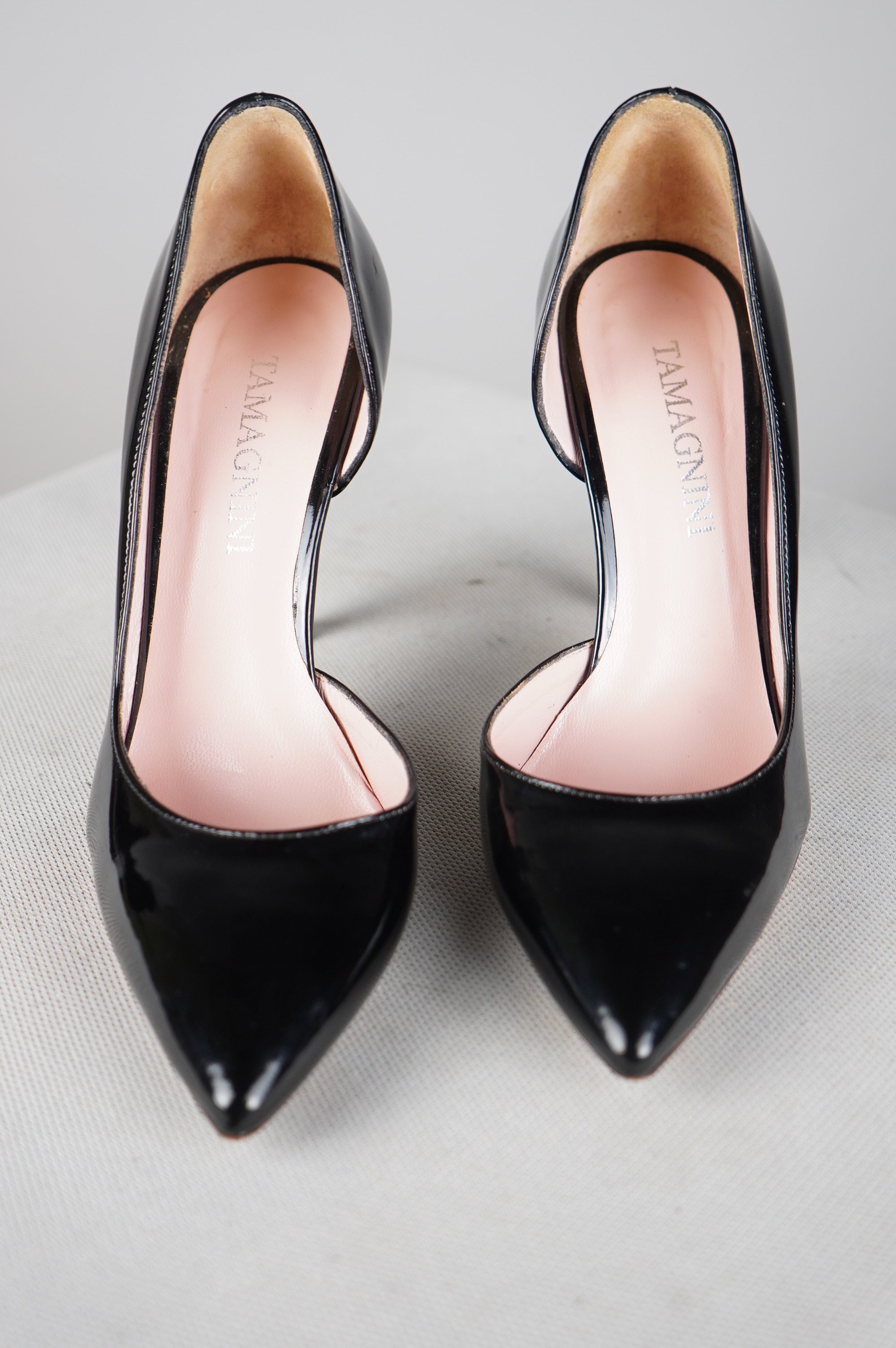 Deccollete' in vera pelle laccata n 36