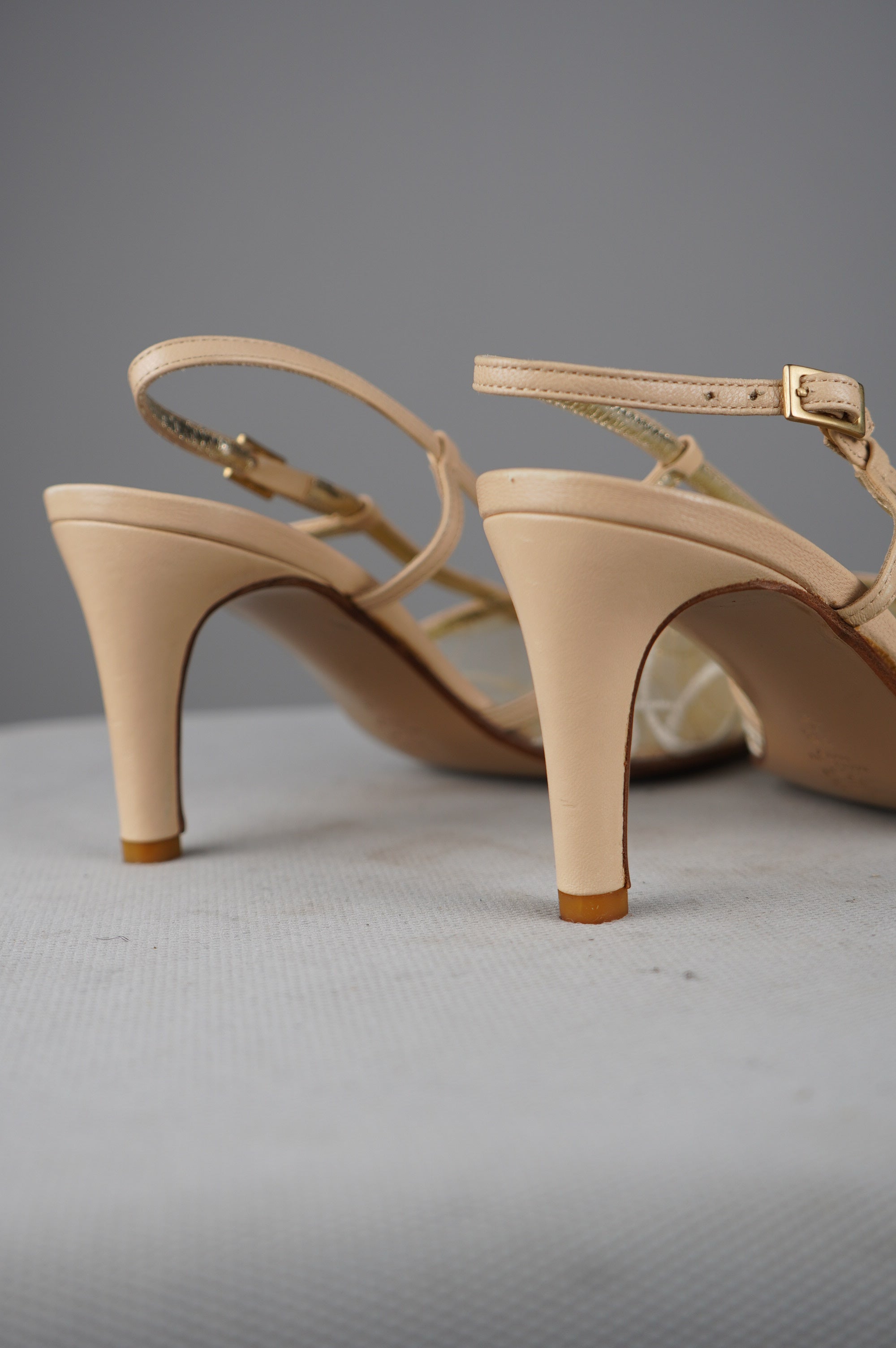 Slingback vintage in vera pelle