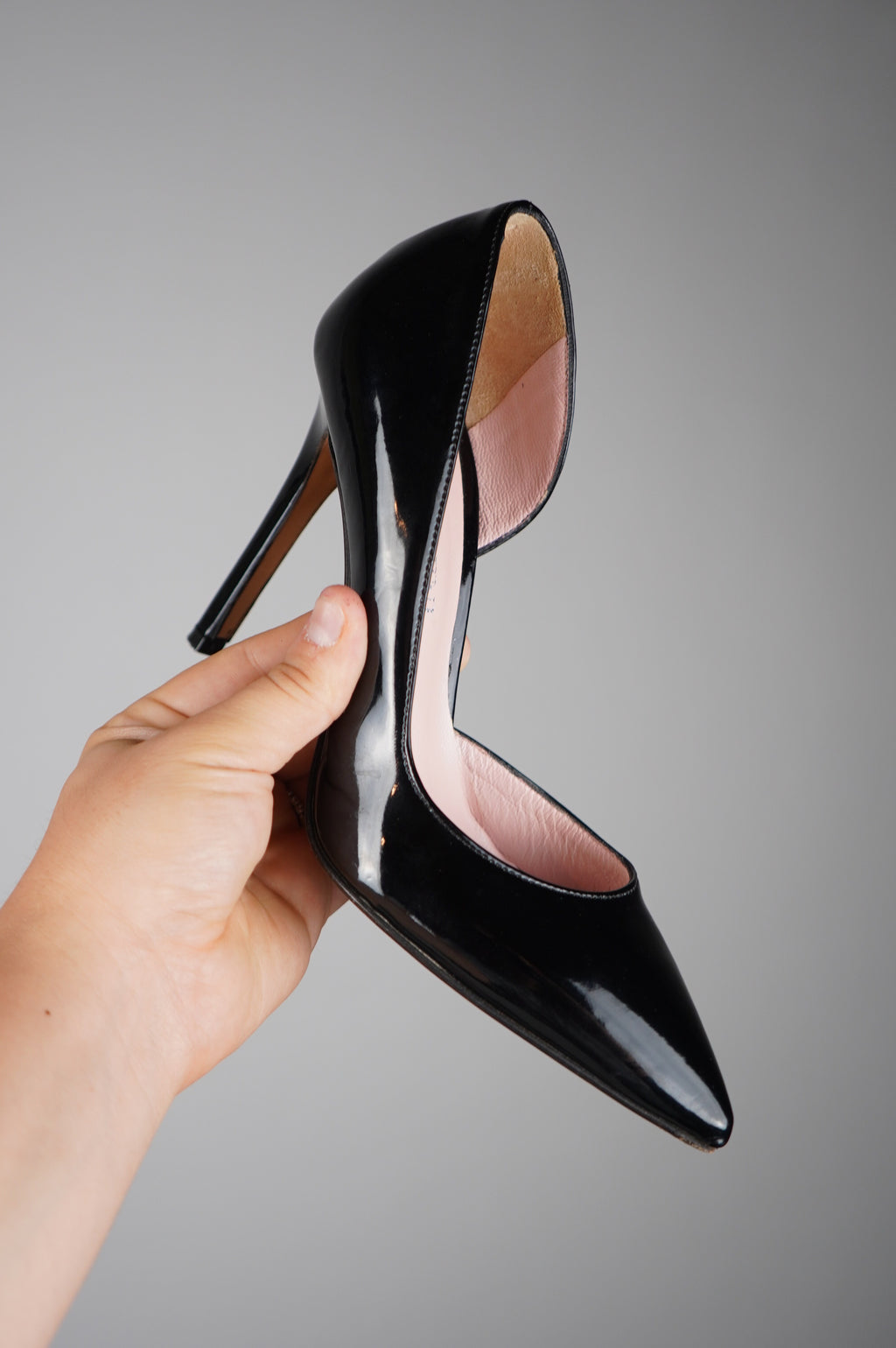 Deccollete' in vera pelle laccata n 36
