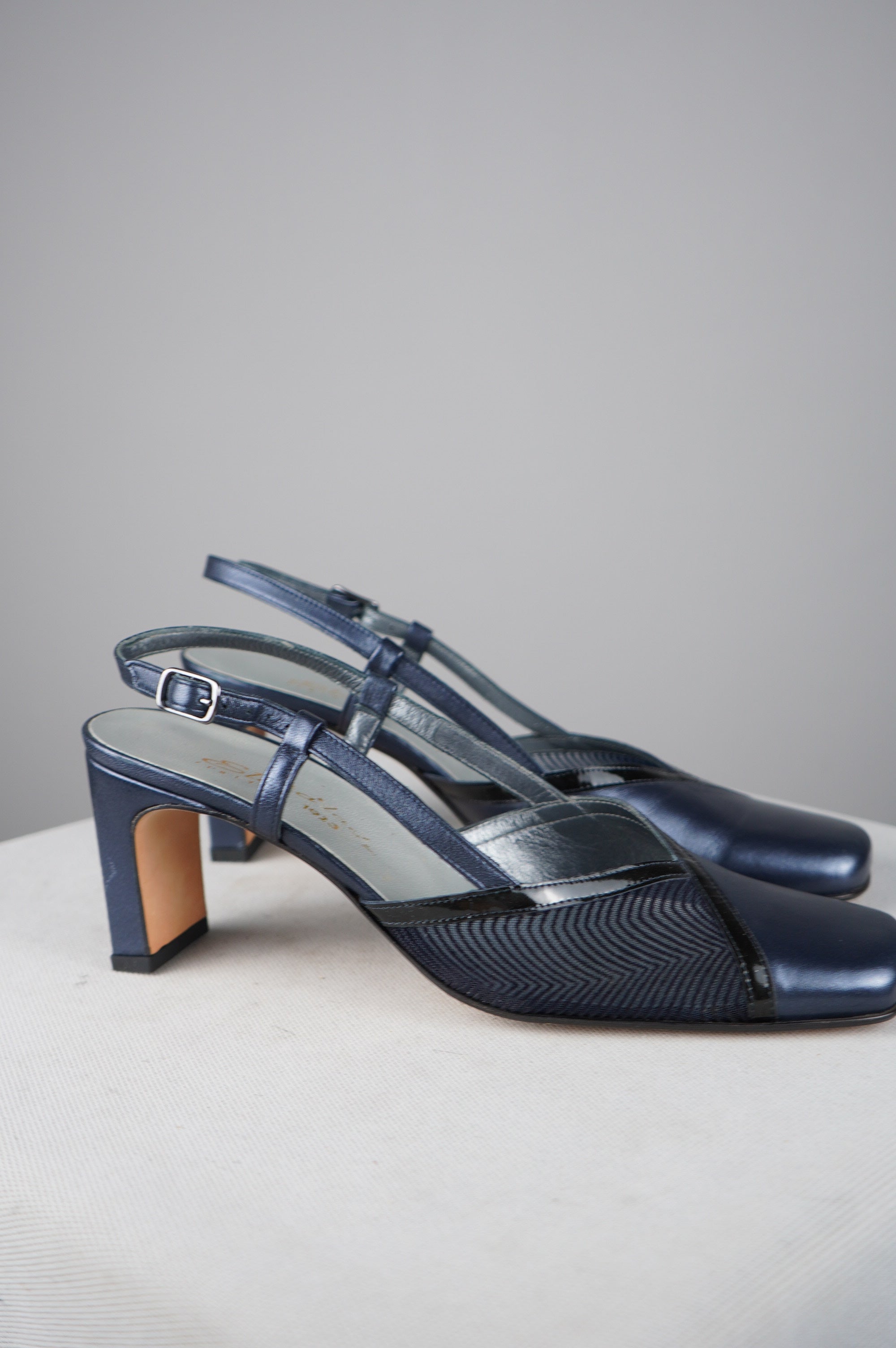 Slingback vintage in vera pelle