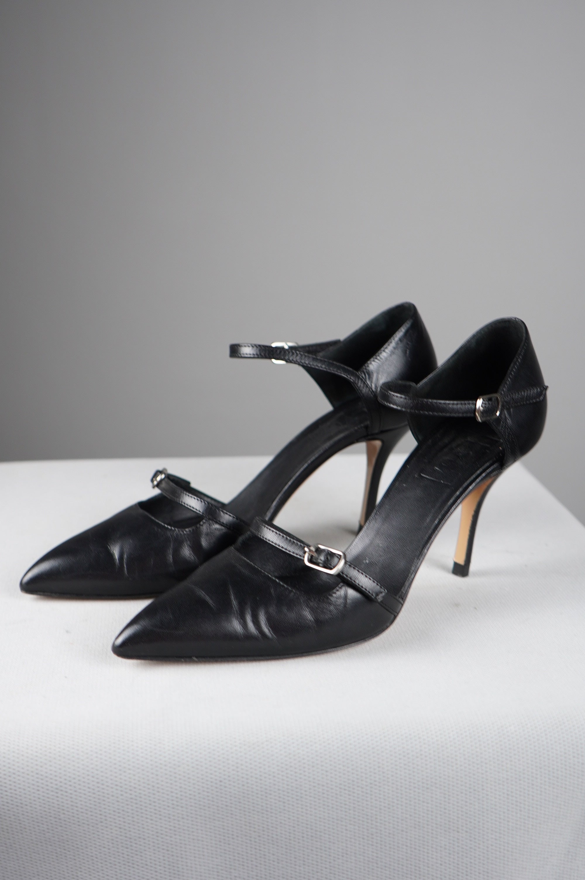 tacchi a punta in vera pelle n 38,5