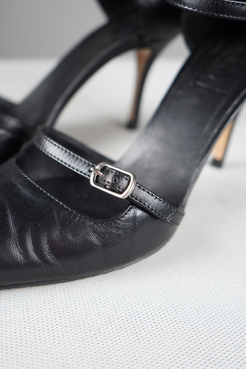 tacchi a punta in vera pelle n 38,5