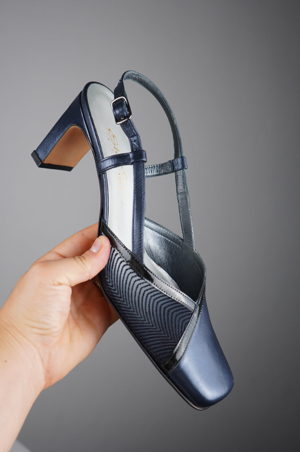 Slingback vintage in vera pelle