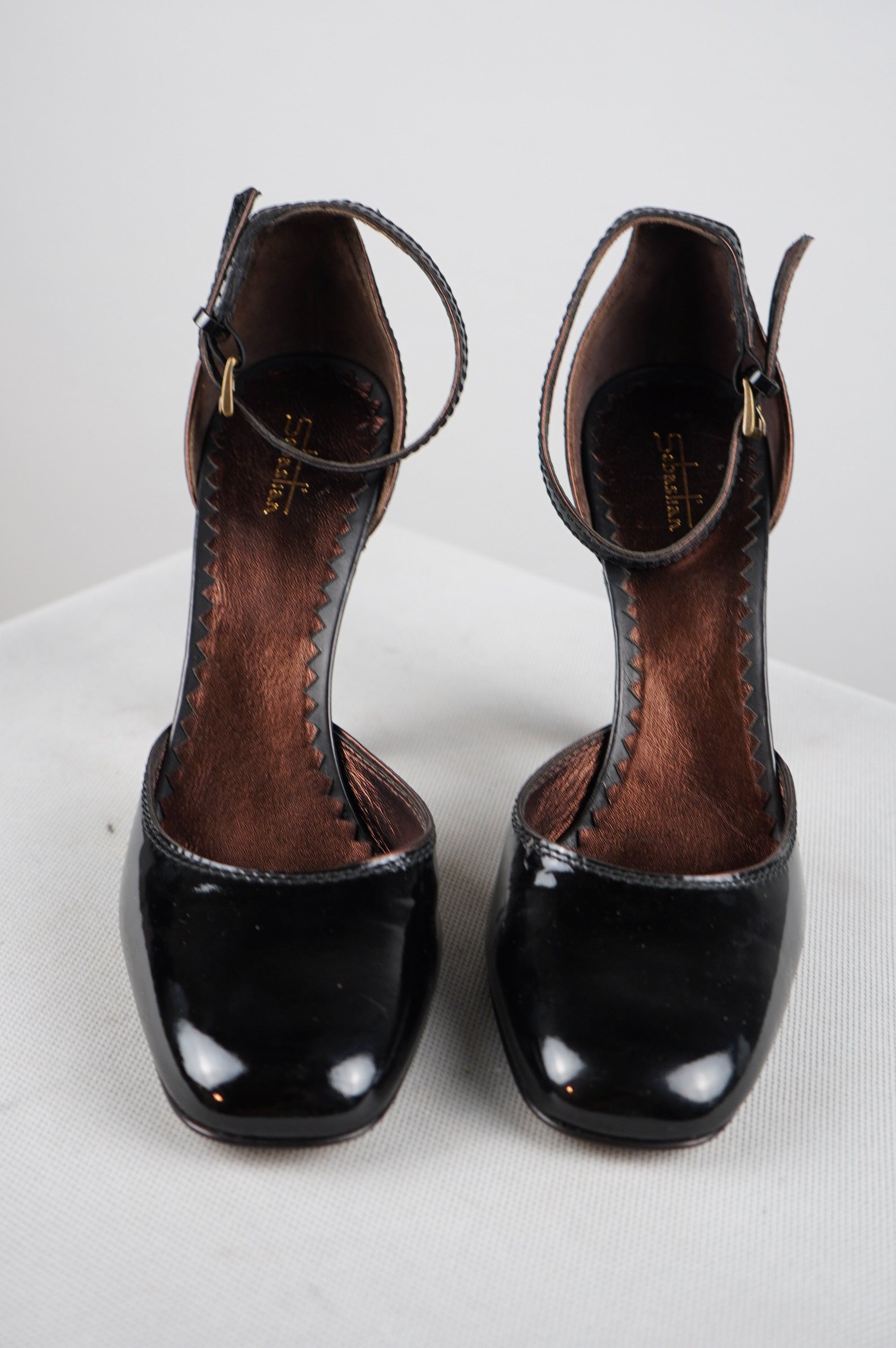 Tacchi Sebastian Nuovi in  vera pelle n 40