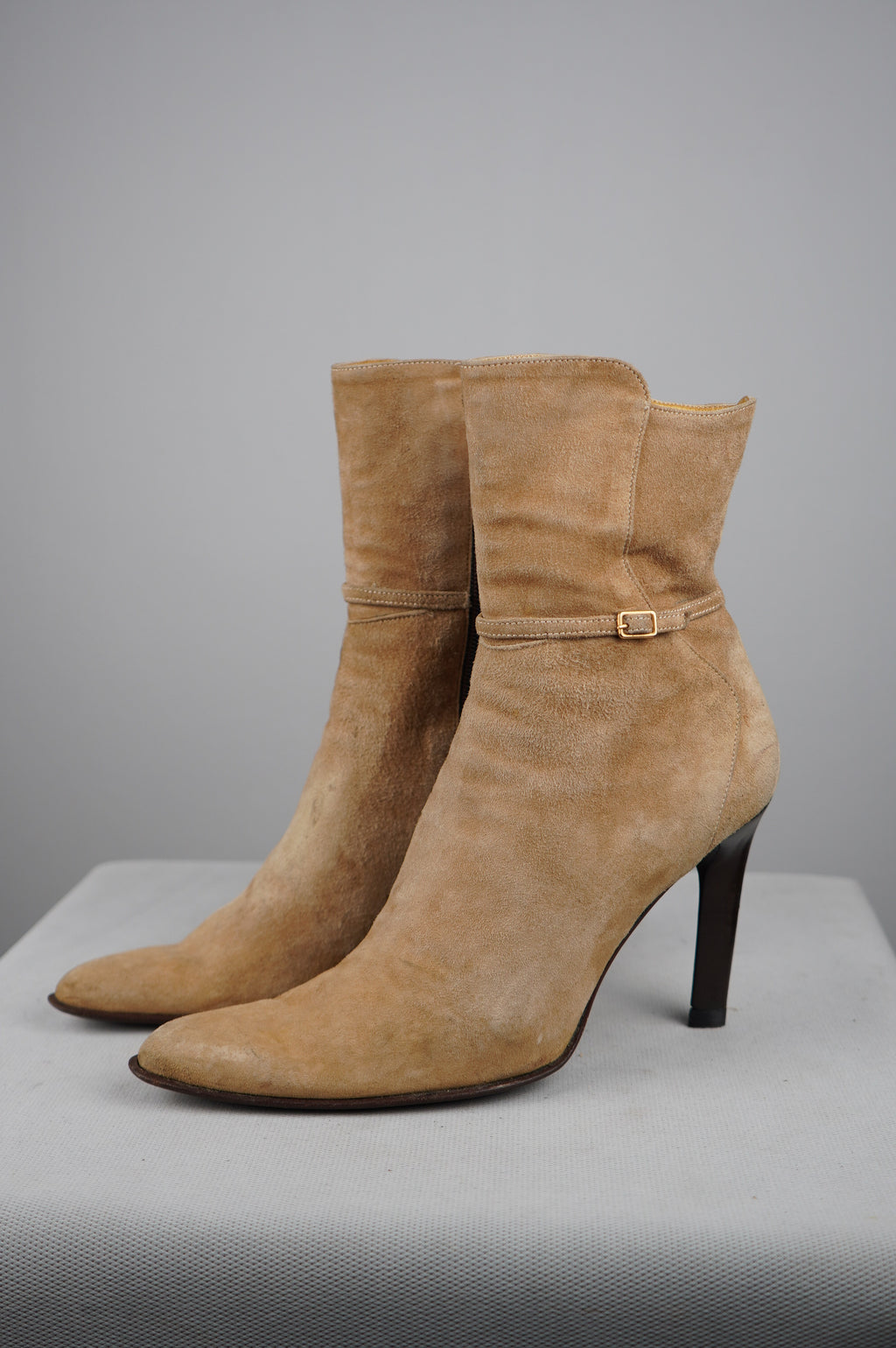 Stivali vintage in vera pelle scamosciata n 38