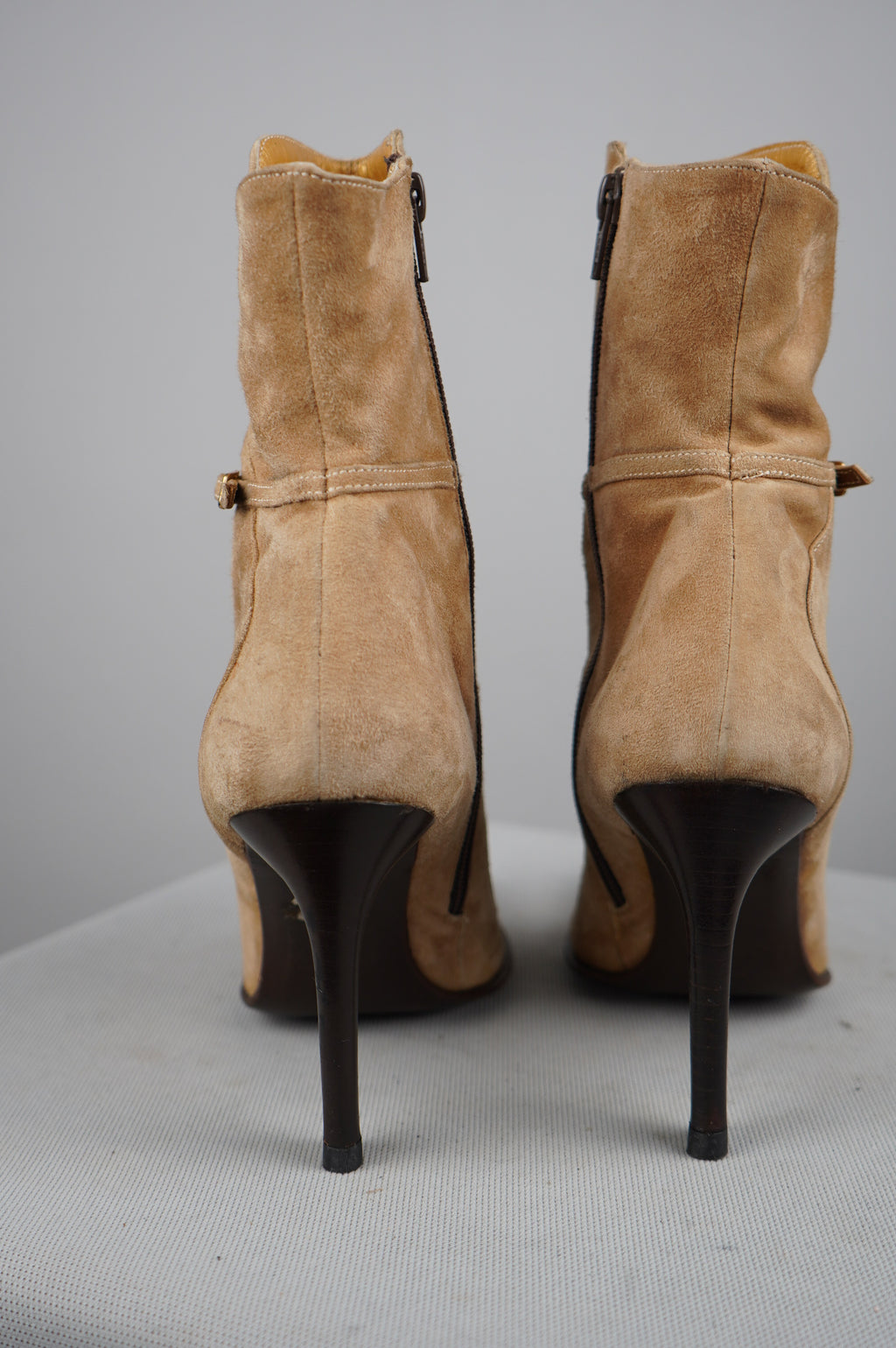 Stivali vintage in vera pelle scamosciata n 38