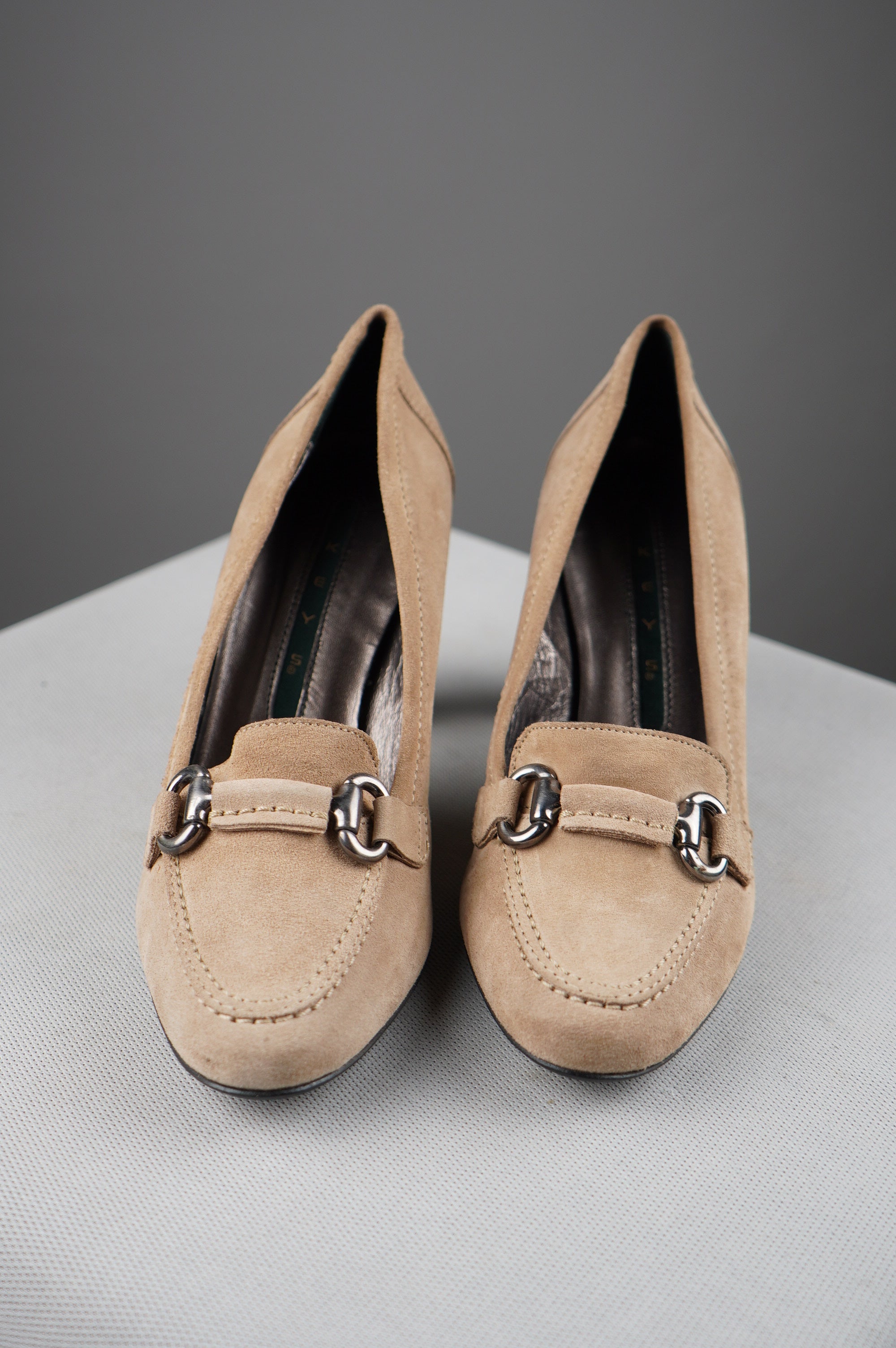Tacchi vintage in vera pelle scamosciata n 39