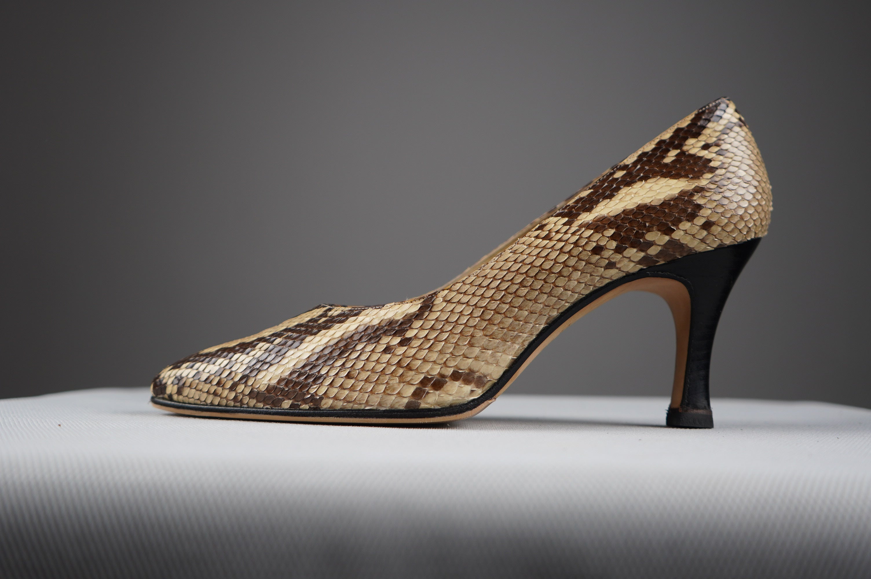 Tacchi in vera pelle di pitone n 36,5